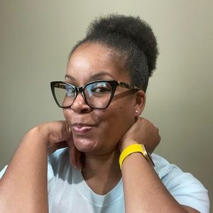 Meet your Posher, Melanie